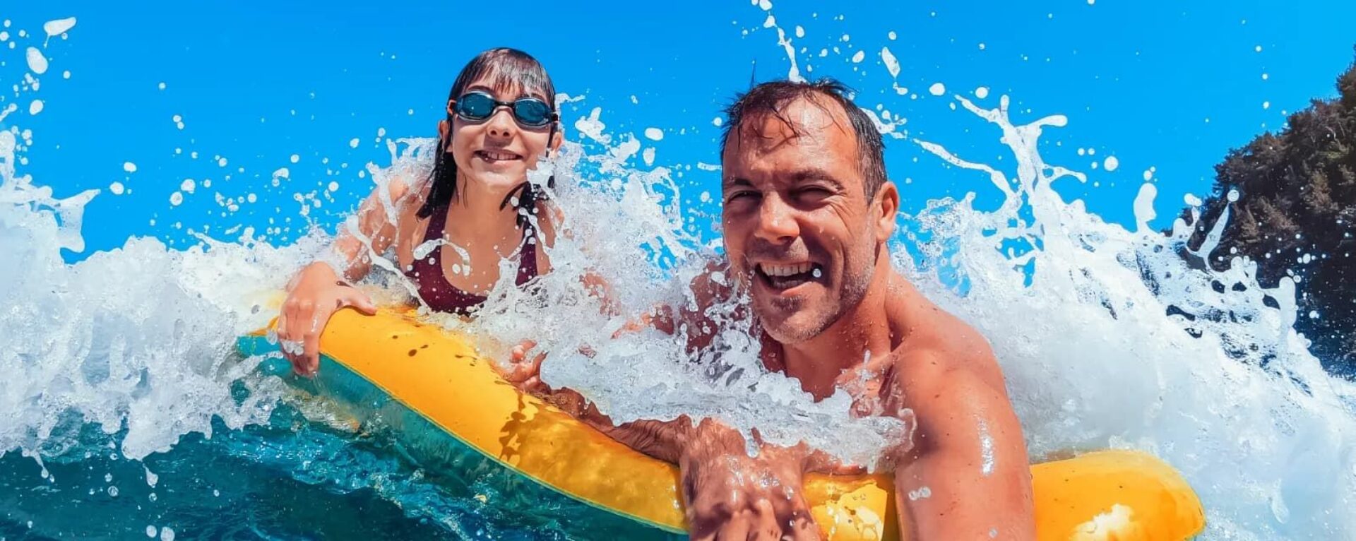 Зачем нужна страховка за границей и как ее оформить