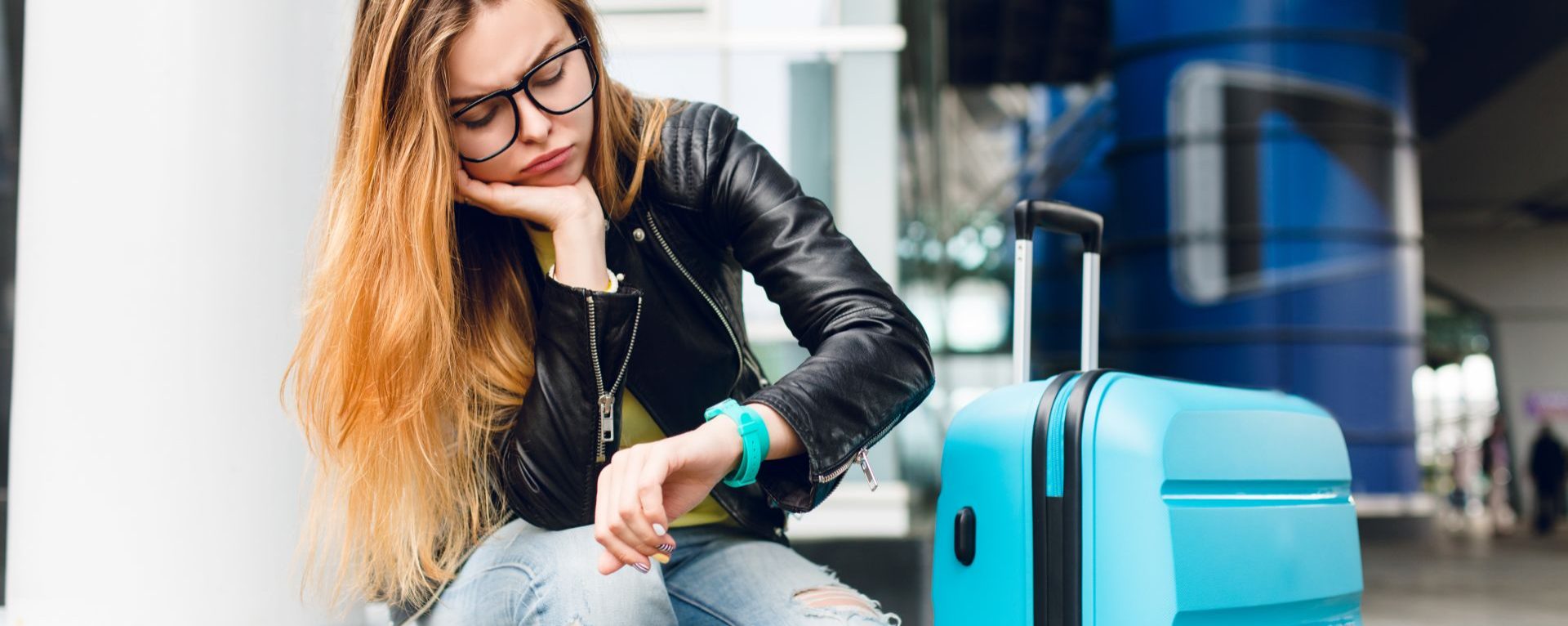 Какую страховку от невыезда лучше выбрать